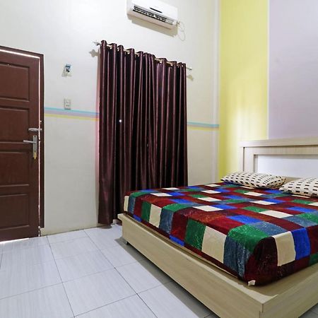 Hotel Grand Family Sungairampah Екстер'єр фото