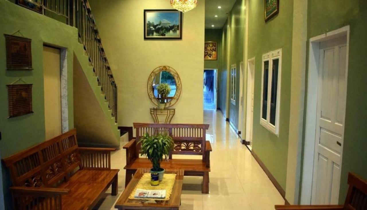 Hotel Grand Family Sungairampah Екстер'єр фото