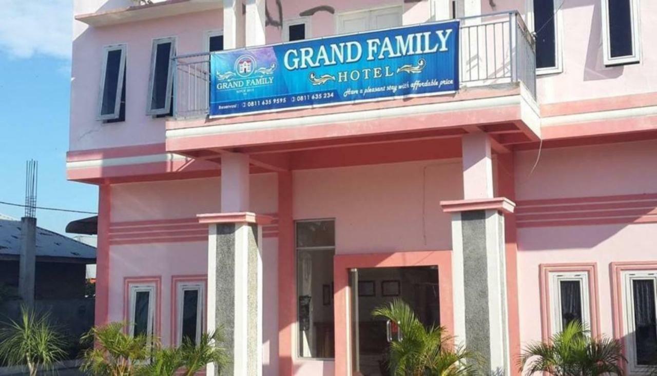 Hotel Grand Family Sungairampah Екстер'єр фото